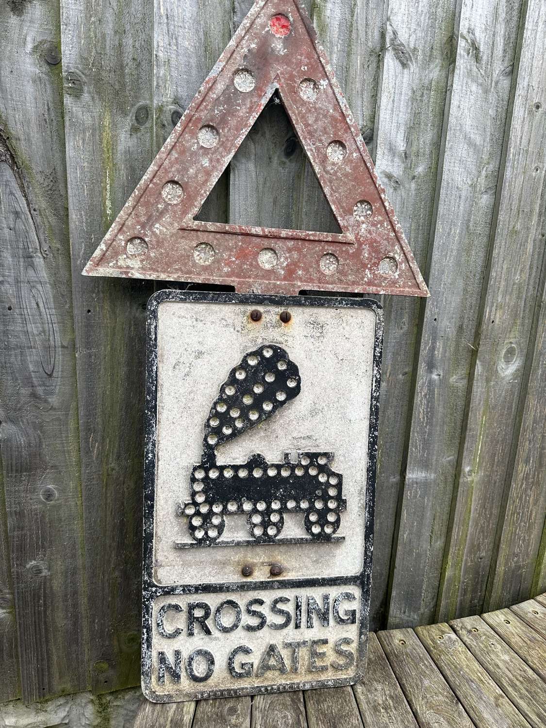 Original example crossing cast road sign