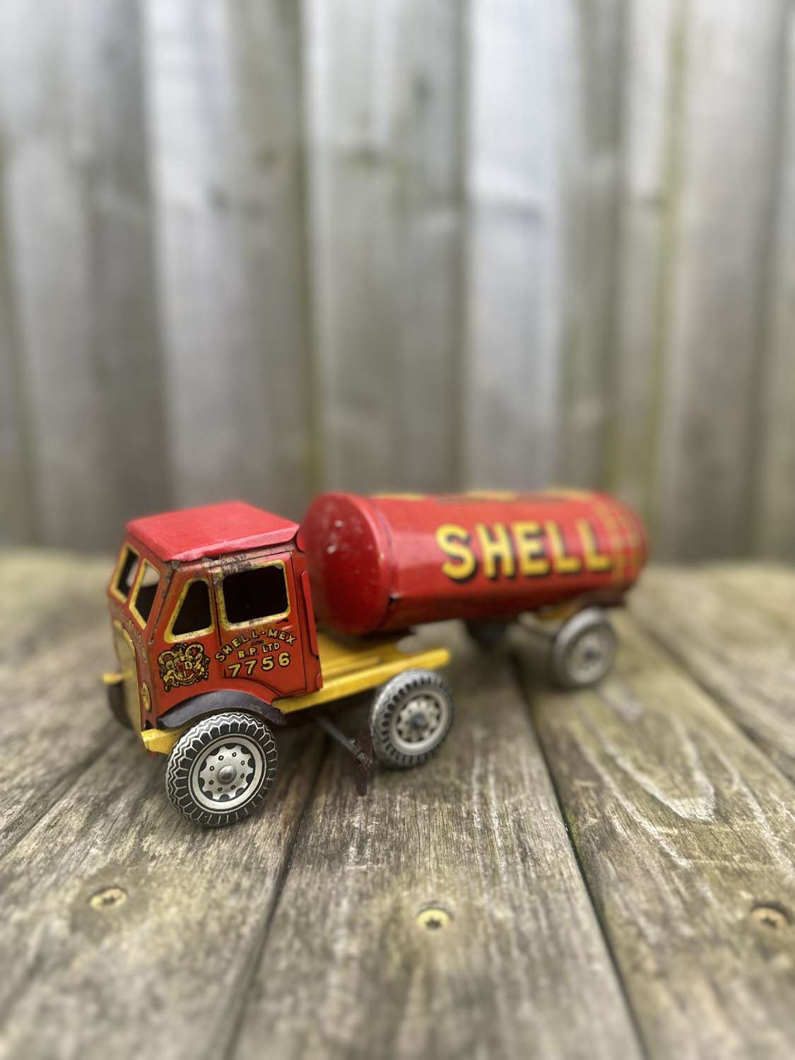 Mettoy advertising bp shell tanker toy