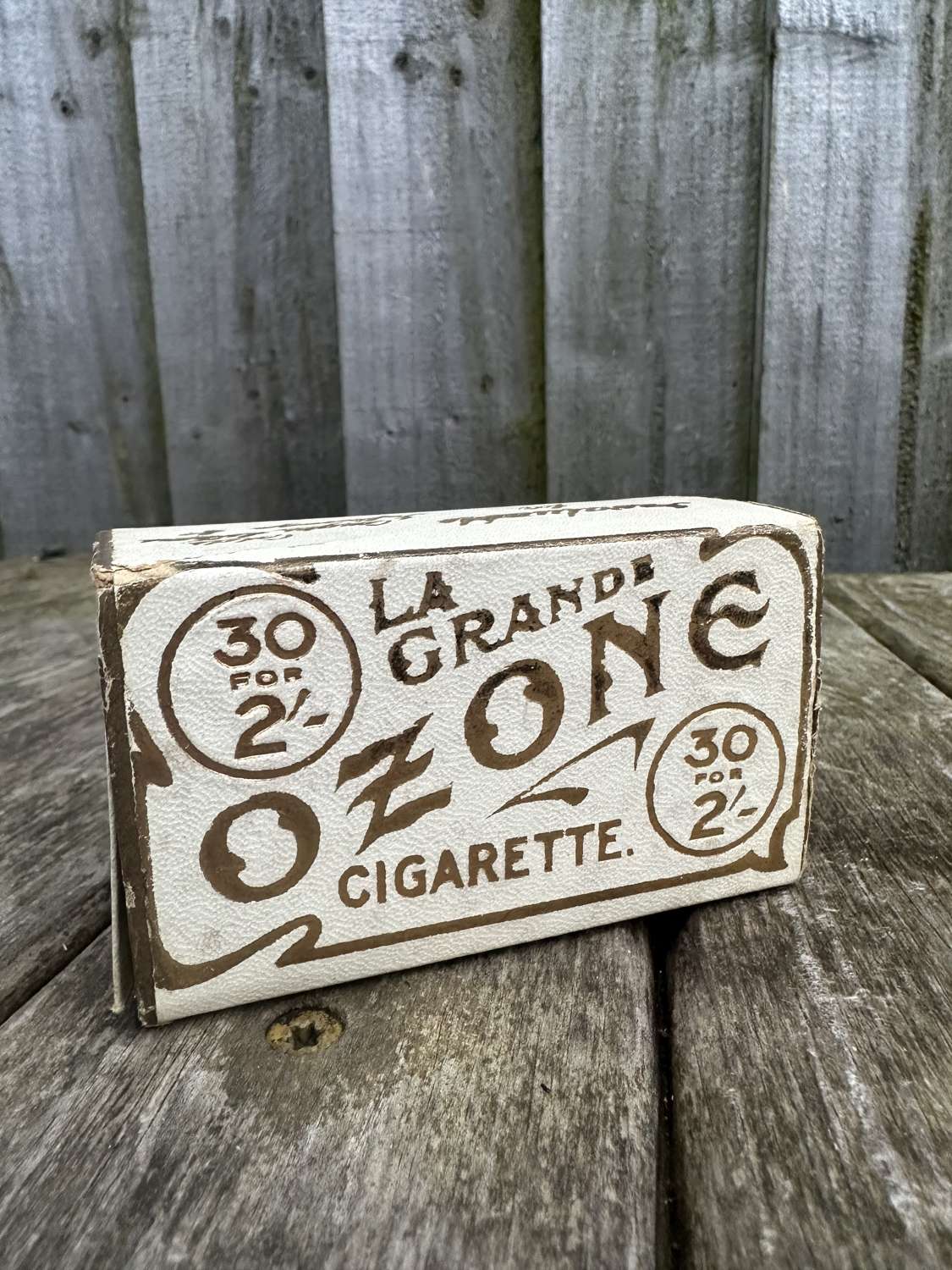 Unusual medical cigarette pack live