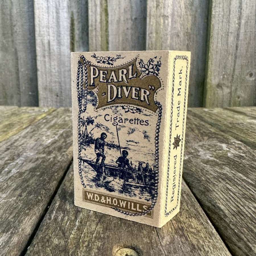 Very early pearl diver cigarette packet