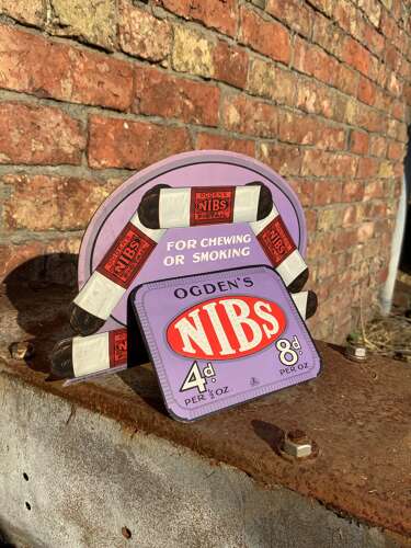 Lovely stand up ogdens nibs smoking showcard