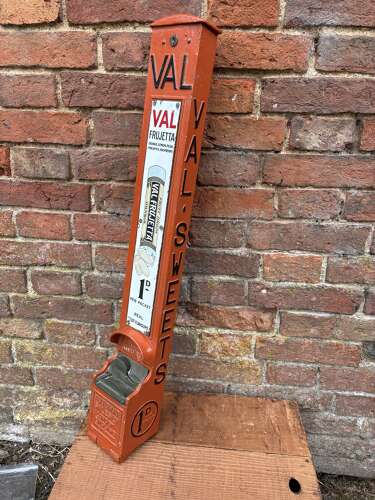 Rare val sweets advertising vending machine