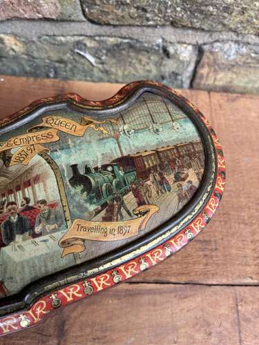 Stunning Victorian carrs biscuits tin