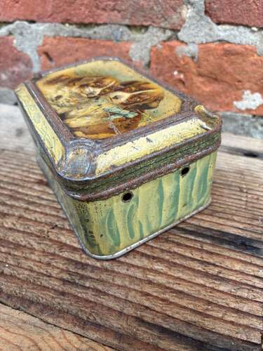 Early 1900 carr & co fancy biscuits st bernard puppy tin