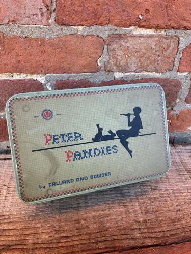 Unusual Callard bowser Peter pandies confectionery tin