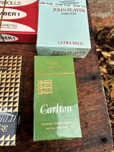 6 live with contents cigarette packets