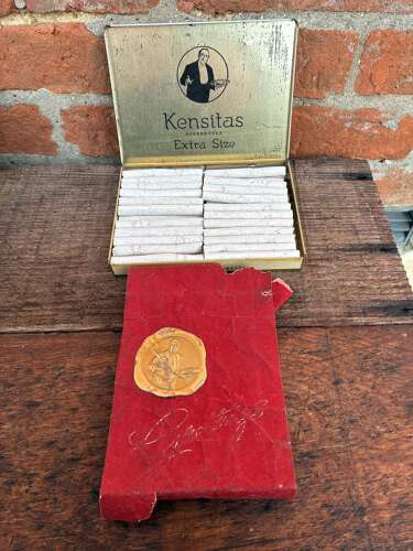 Kensitas cigarettes christmas greetings tin with contents
