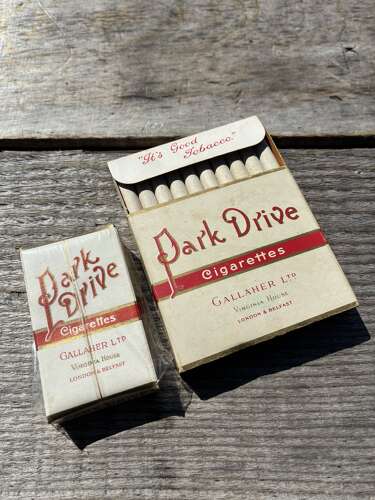 Pair of live gallaher Ltd park drive cigarette packets