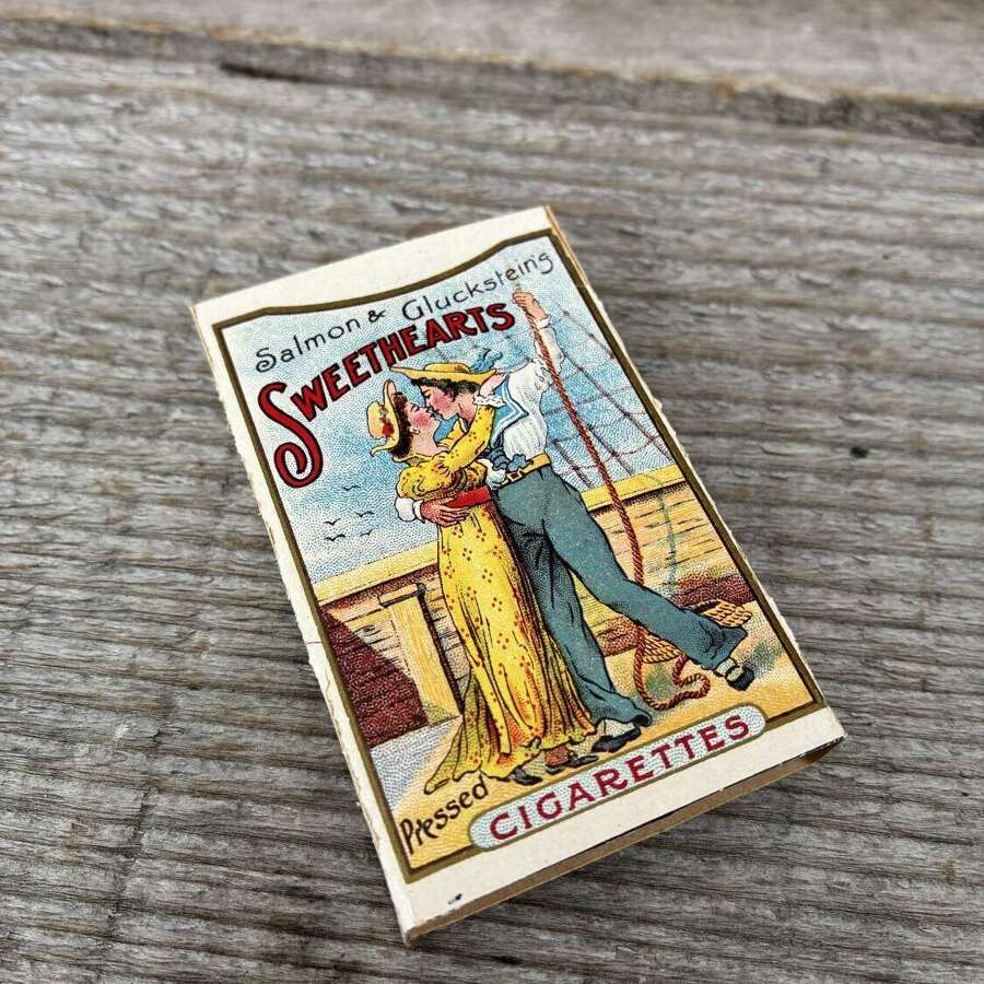 Rare salmon & gluckstein sweethearts cigarette packet